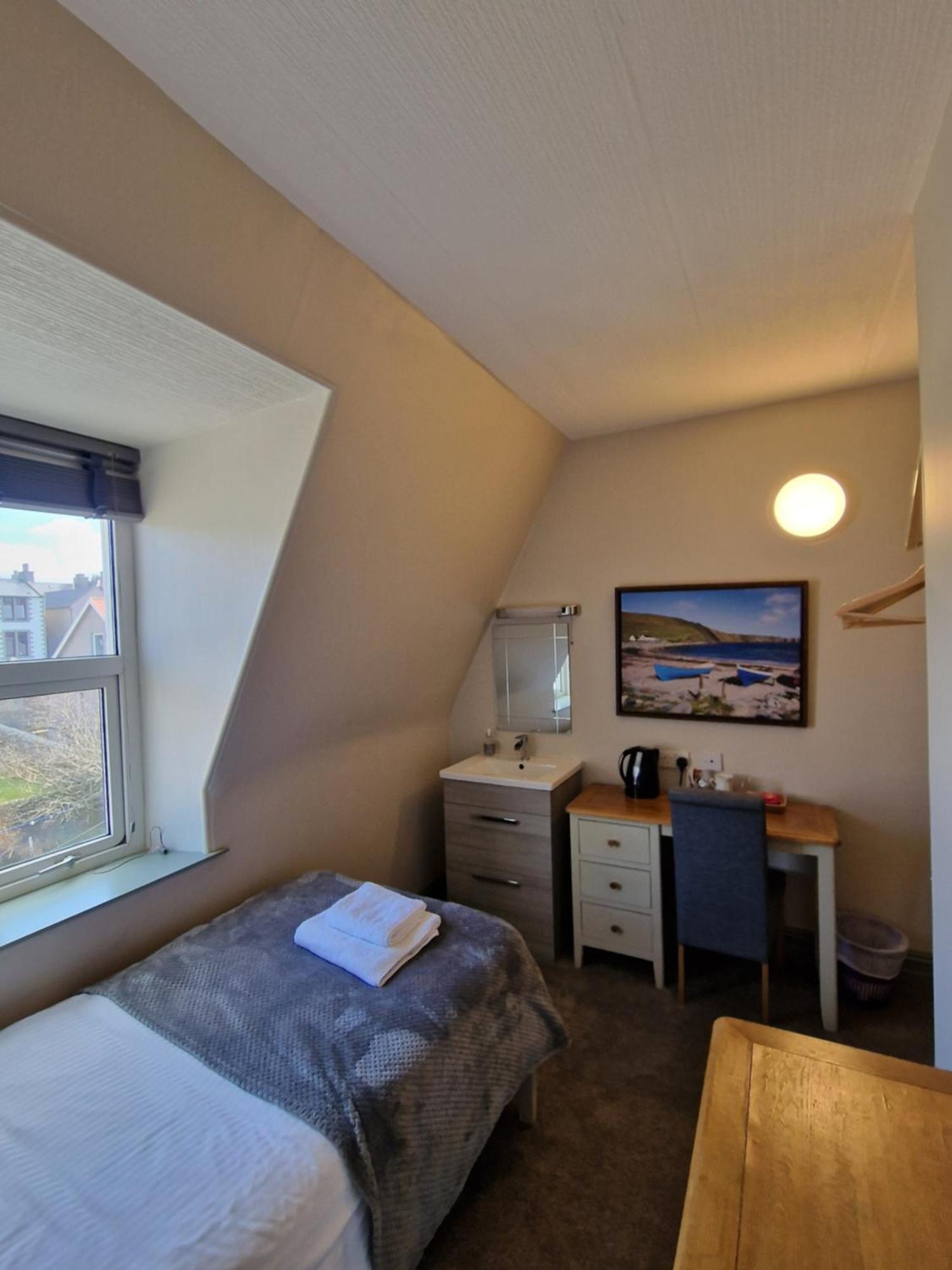 Carradale Guest House Леруик Екстериор снимка